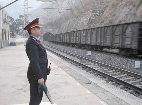 了解鐵路上的五大系統(tǒng)，車，機，工，電，輛崗位工作