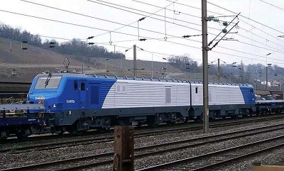 考火車(chē)司機(jī)有什么要求？哪里能學(xué)火車(chē)司機(jī)