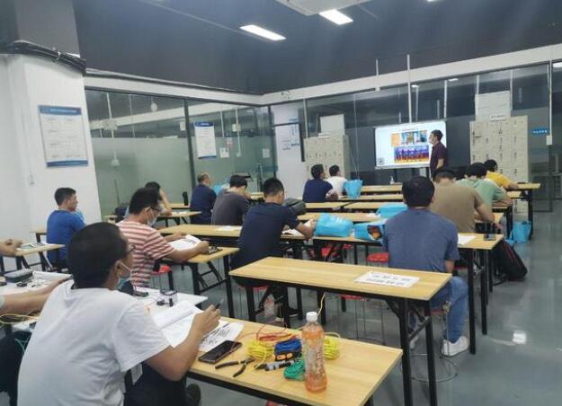 電工證報名費(fèi)多少錢